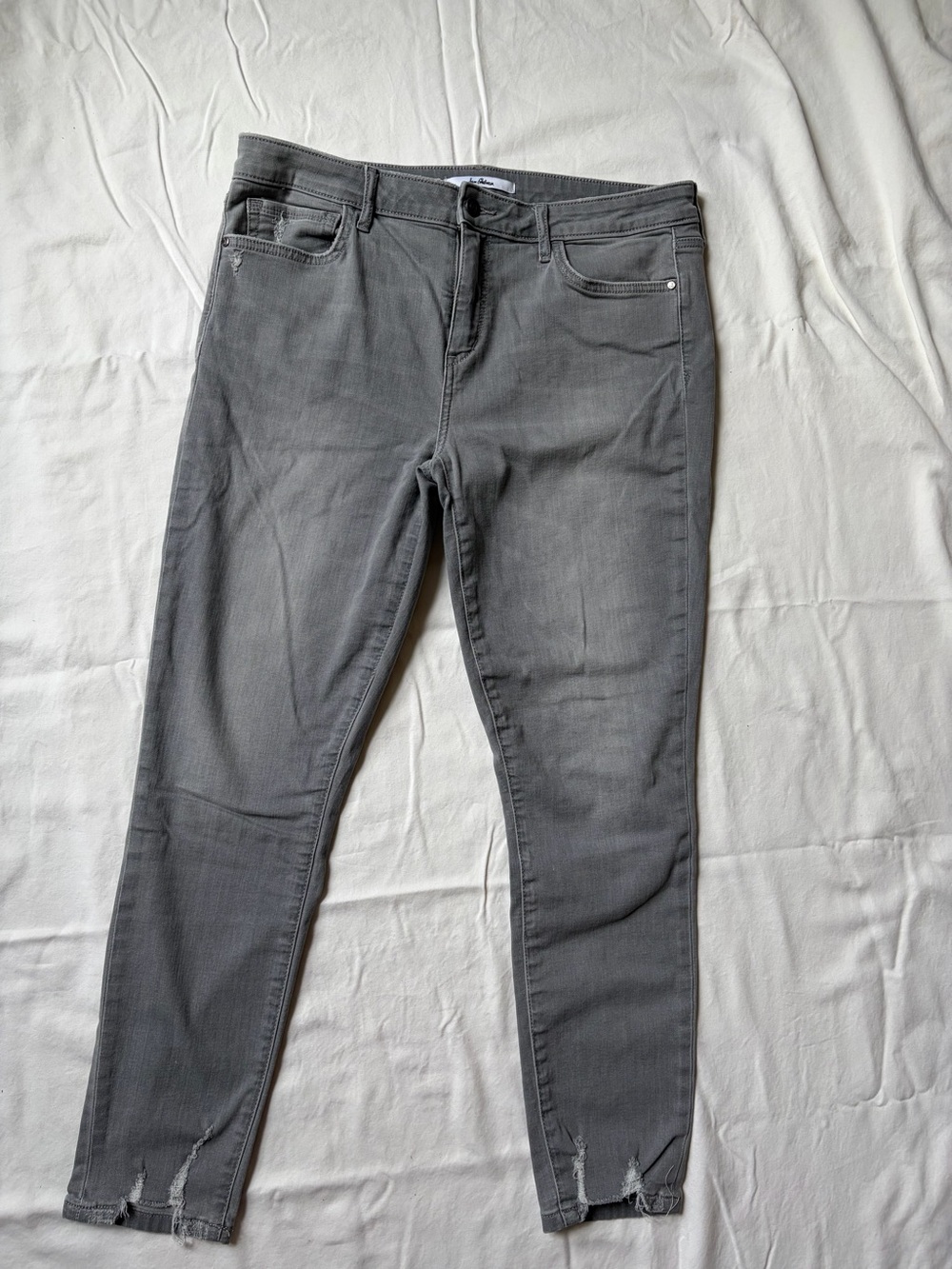 Sam Edelman Gray Mid Rise Skinny Ankle Jeans with Distressed Hem